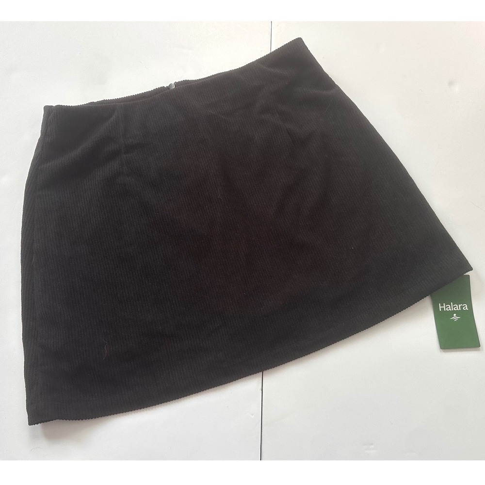 Halara Black Corduroy Mini Skort Built-in Shorts High Waisted Size M NWT